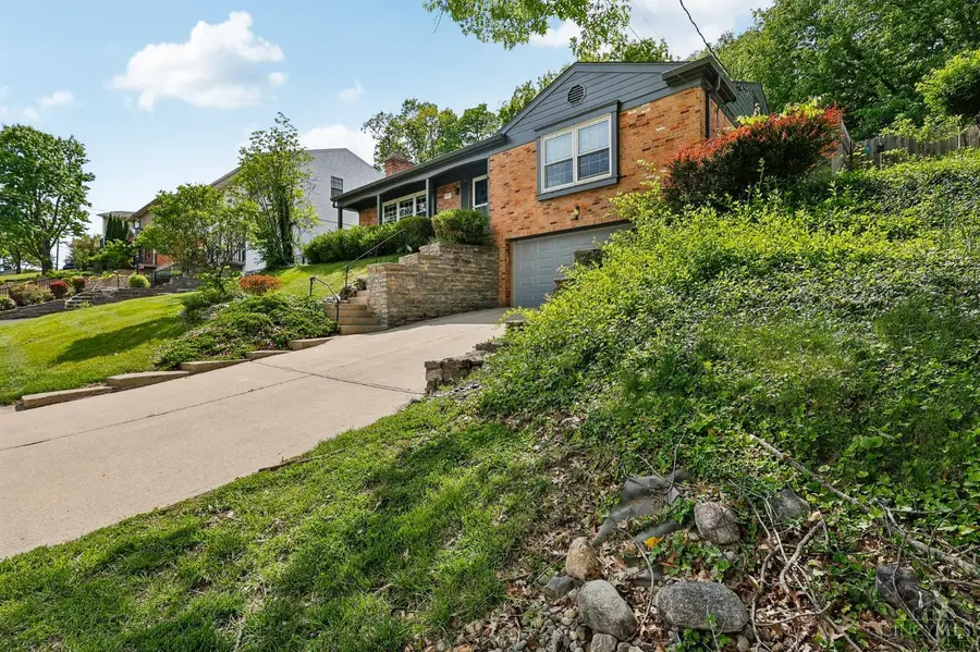 1023 Paxton Avenue, Cincinnati, OH 45208 - #3