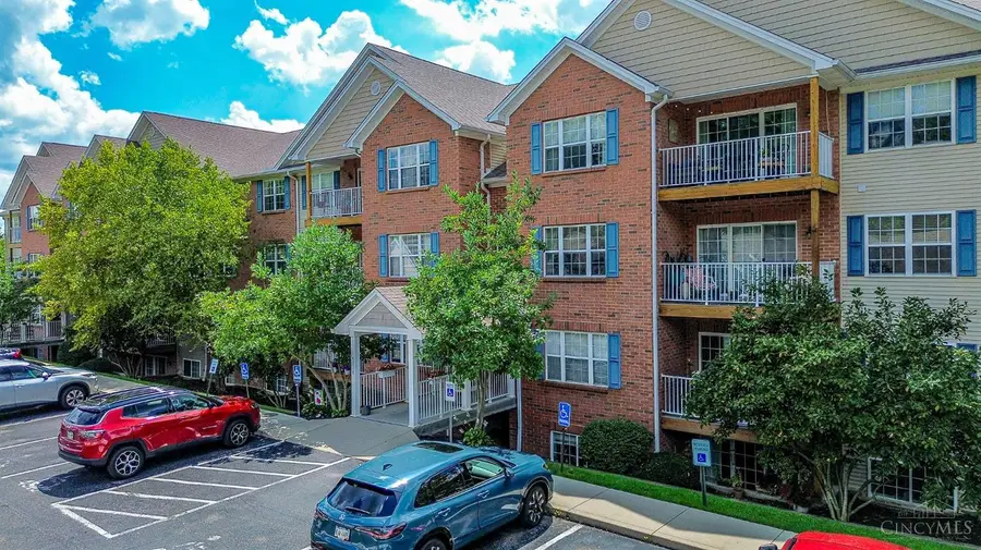 4510 Clearwater Place #12, Cincinnati, OH 45248 - #2