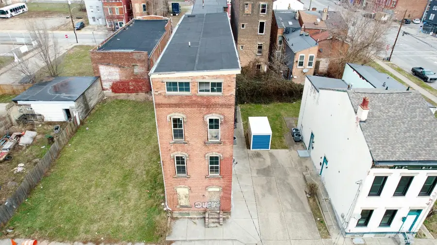 818 Livingston Street, Cincinnati, OH 45214 - #3