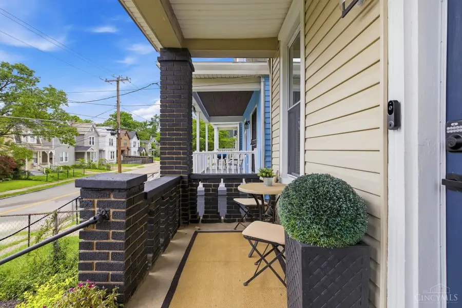 1986 Fairfax, Cincinnati, OH 45207 - #3