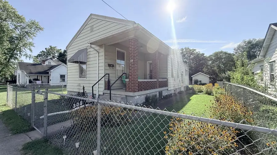 308 Moore Street, Middletown, OH 45044 - #3