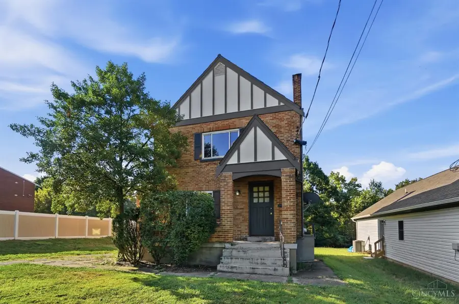 3321 Hanna Avenue, Cincinnati, OH 45211 - #3