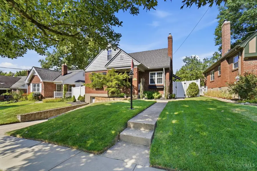4133 Club View Drive, Cincinnati, OH 45209 - #3