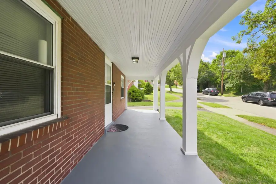 3712 Bonfield Drive, Cincinnati, OH 45220 - #3