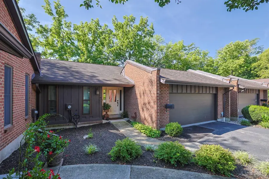 30 Brandywine Drive, Glendale, OH 45246 - #3
