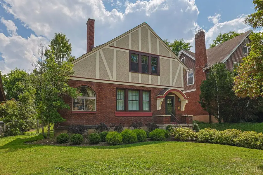 1655 Westmoreland Avenue, Cincinnati, OH 45223 - #2