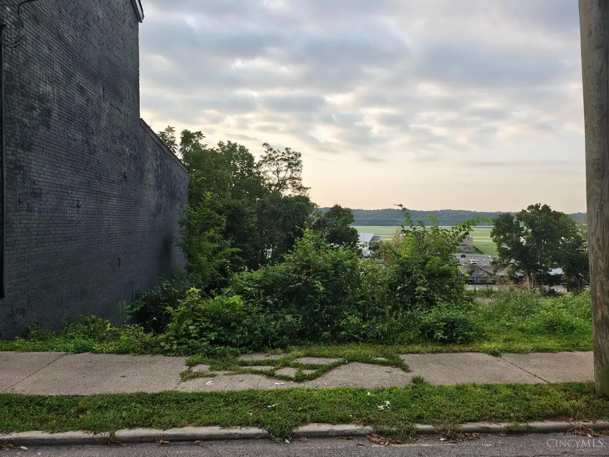 4323 Eastern Avenue, Cincinnati, OH 45226 - #1