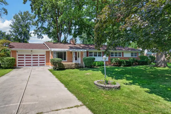 2627 Big Woods Trail, Beavercreek, OH 45431