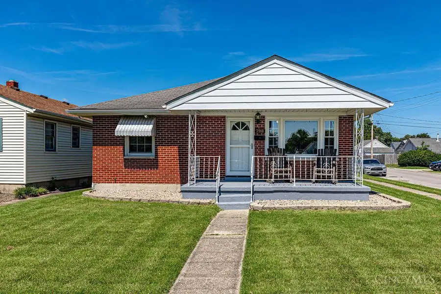 798 Saint Clair Avenue, Hamilton, OH 45015 - #3