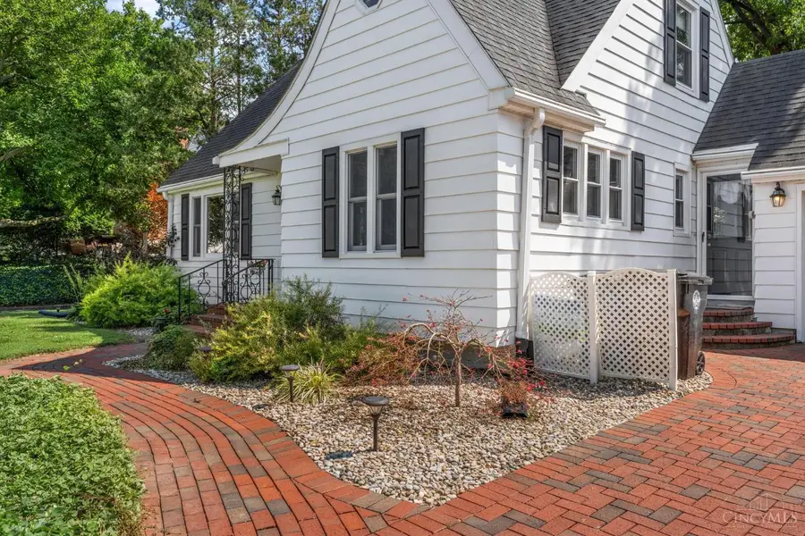 240 Fischer Street, Wilmington, OH 45177 - #2