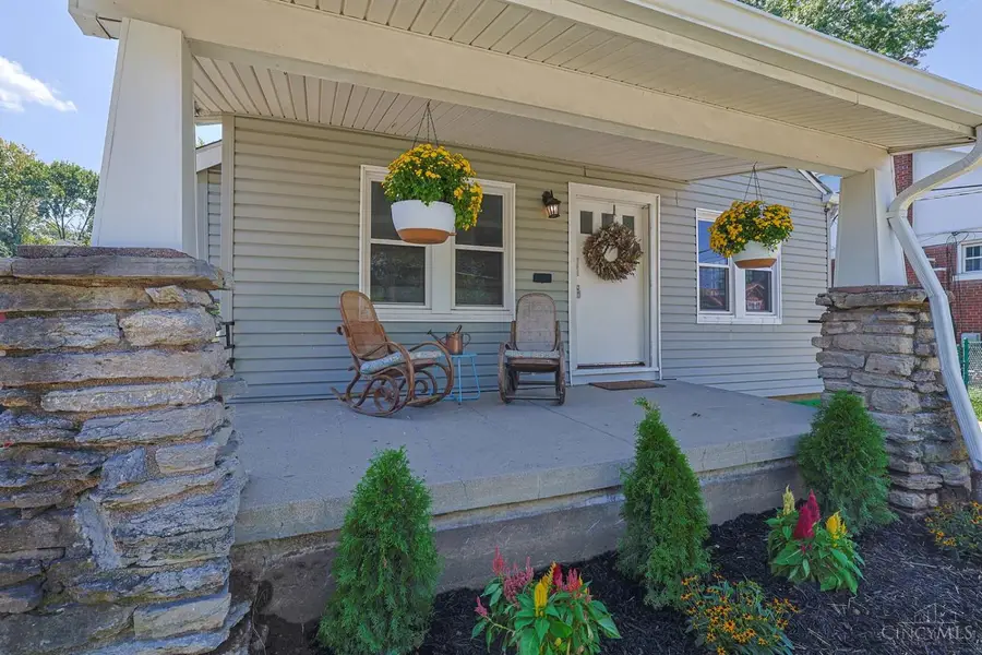 3015 Hull Avenue, Cincinnati, OH 45211 - #3
