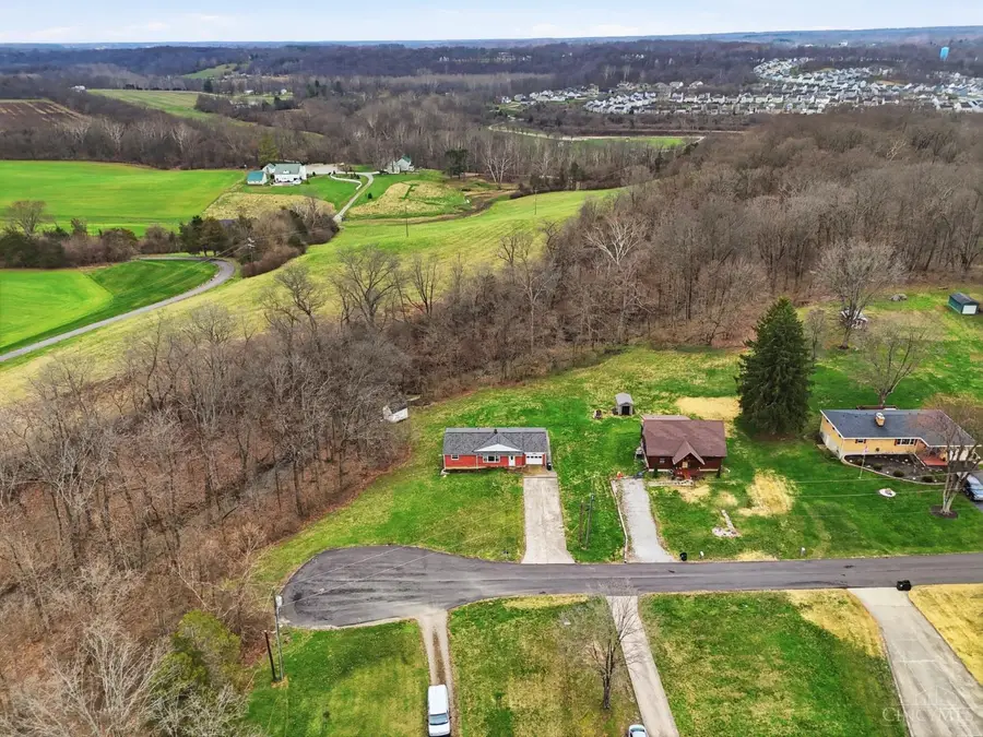 5267 Radford Drive, Salem, OH 45152 - #3