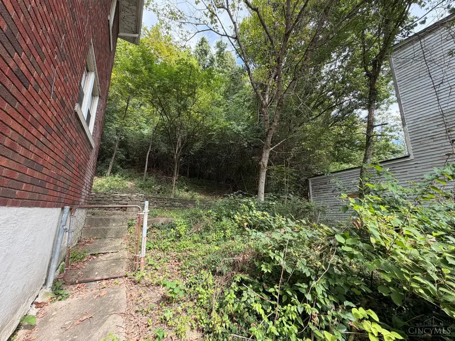 660 Steiner Avenue, Cincinnati, OH 45204 - #2