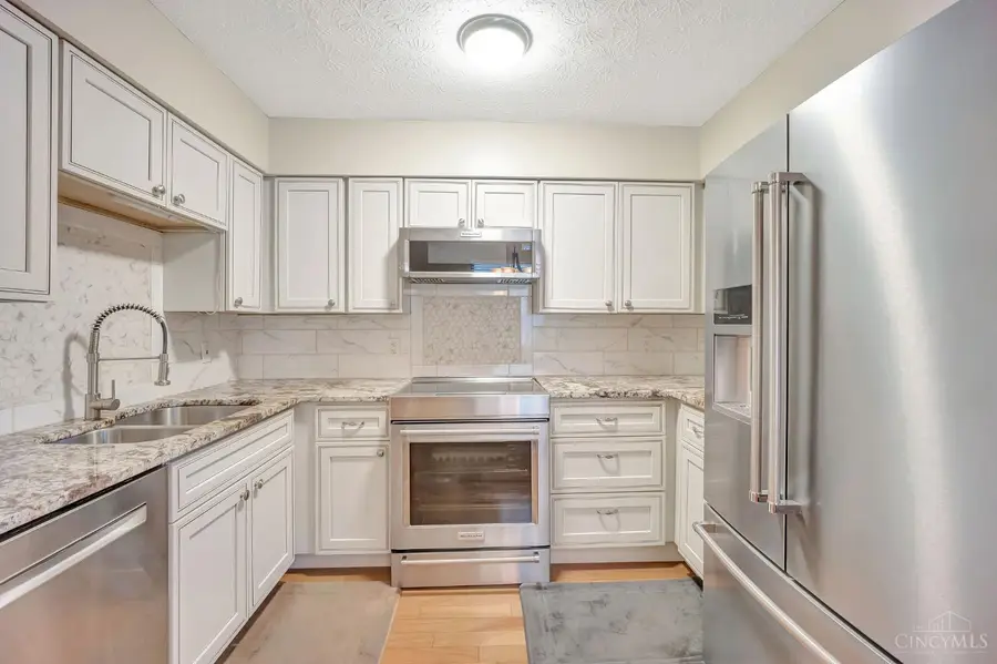 5250 Muhlhauser Road, West Chester, OH 45011 - #2