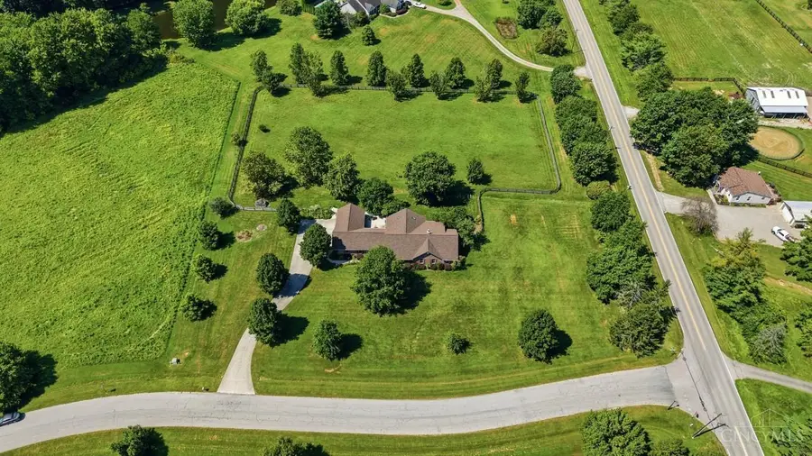 8215 Morgans Run Drive, Morrow, OH 45152 - #2