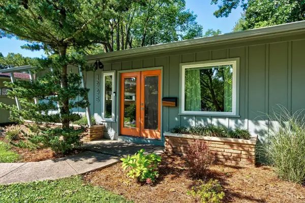 1995 Honeysuckle Lane, Cincinnati, OH 45230