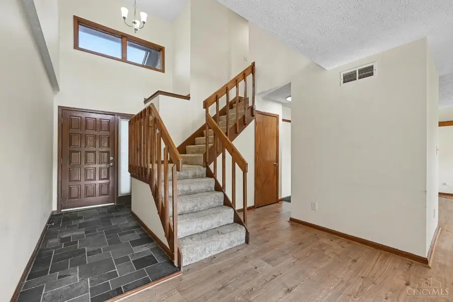 1827 Londonderry Drive, Middletown, OH 45042 - #3