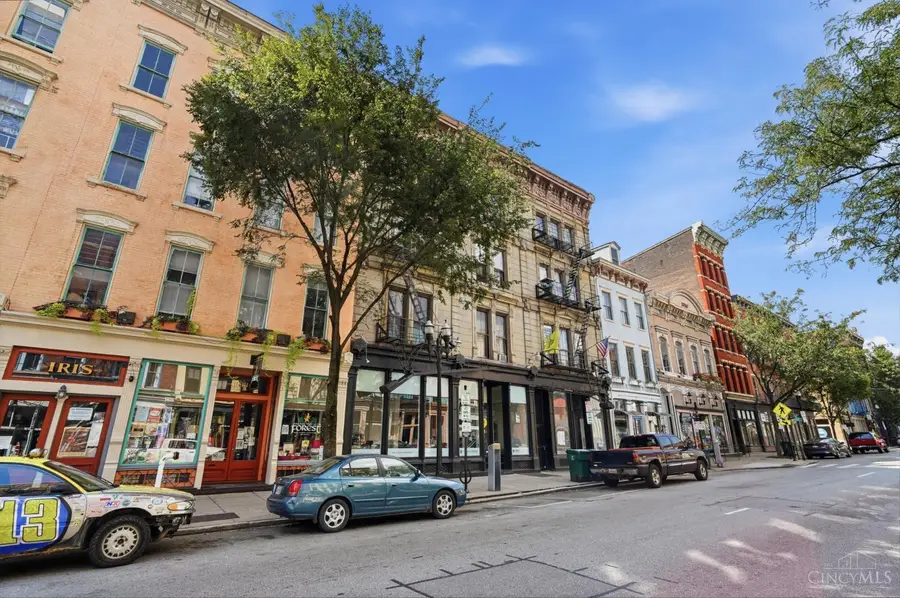 1335 Main Street, Cincinnati, OH 45202 - #3