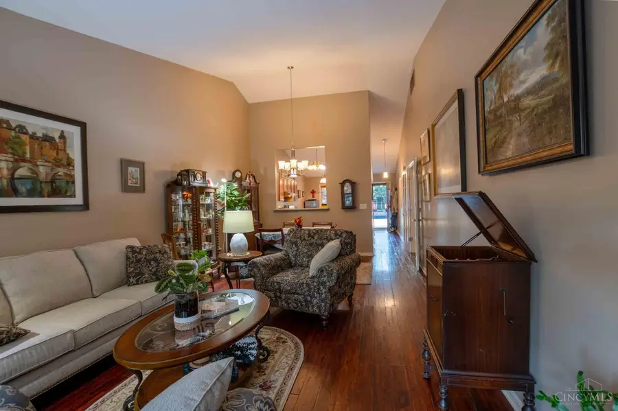 4081 Bonita Drive, Middletown, OH 45044 - #3