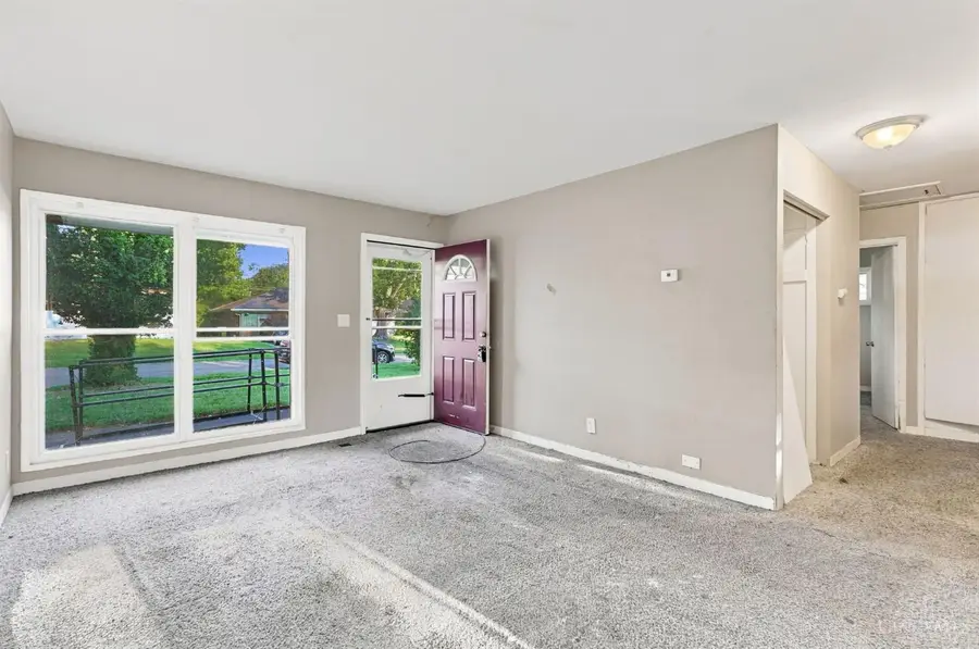 8769 Balboa Drive, Finneytown, OH 45231 - #3