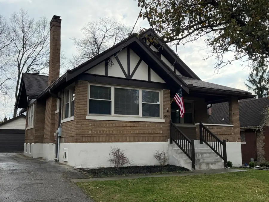2942 Woodrow Avenue, Cincinnati, OH 45211 - #2