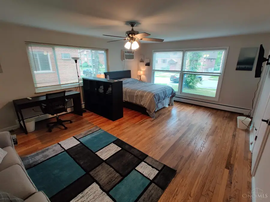 2543 Vera Avenue, Golf Manor, OH 45237 - #3