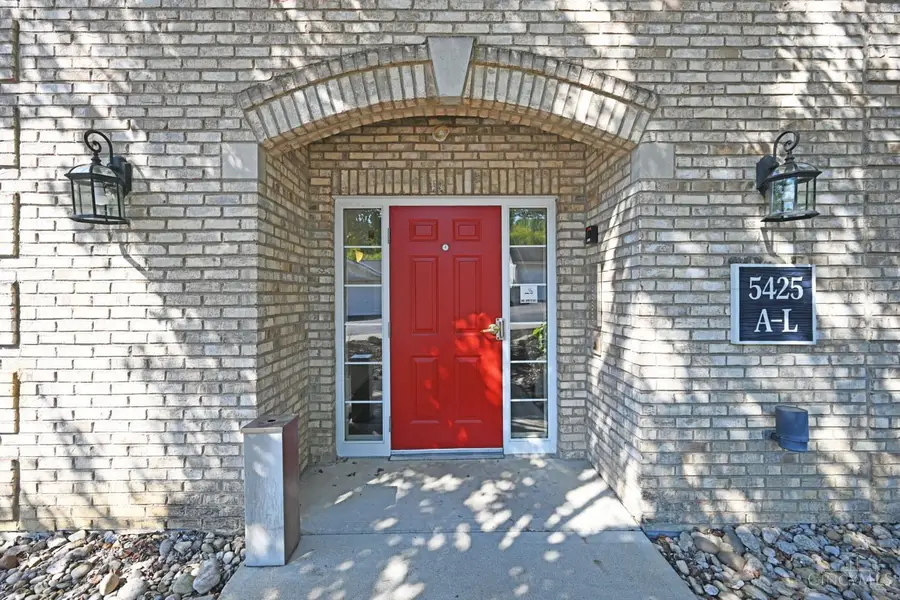5425 Michelles Oak Court #C, Cincinnati, OH 45248 - #2