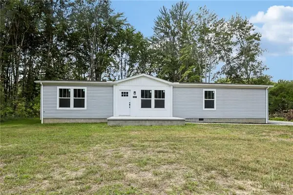271 Pin Oak Street, Newtonsville, OH 45158