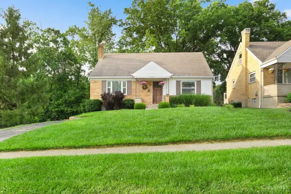 2888 Mount Airy Avenue, Green Twp, OH 45239