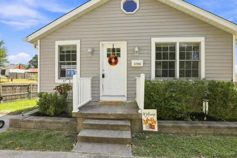 3704 Crestnoll Lane, Monfort Heights, OH 45211 - #2