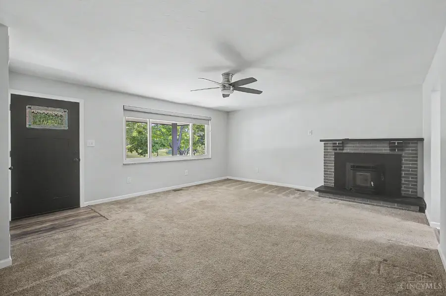 8609 Butler Warren Road, West Chester, OH 45069 - #3