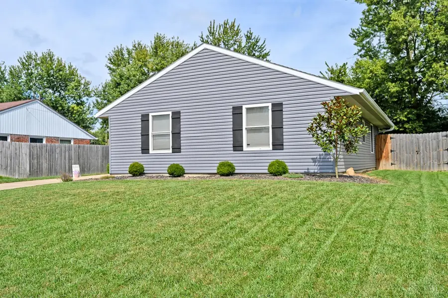 174 Bradley Drive, Germantown, OH 45237 - #3