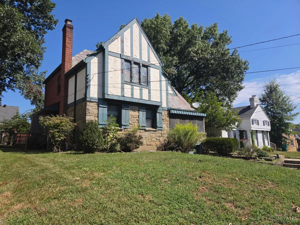 3236 Werk Road, Cincinnati, OH 45211 - #1