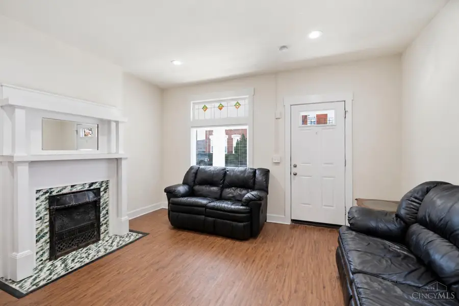 2919 Bellevue Avenue, Cincinnati, OH 45219 - #2