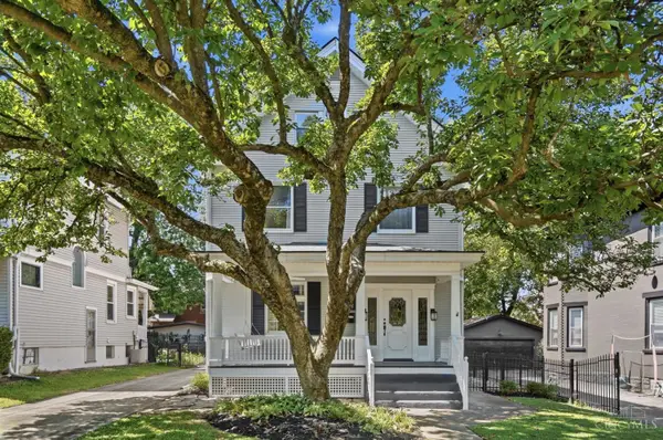 3767 Hyde Park Avenue, Cincinnati, OH 45209