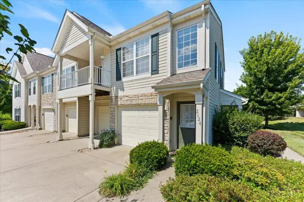 2124 Commons Circle Drive, Batavia Twp, OH 45103