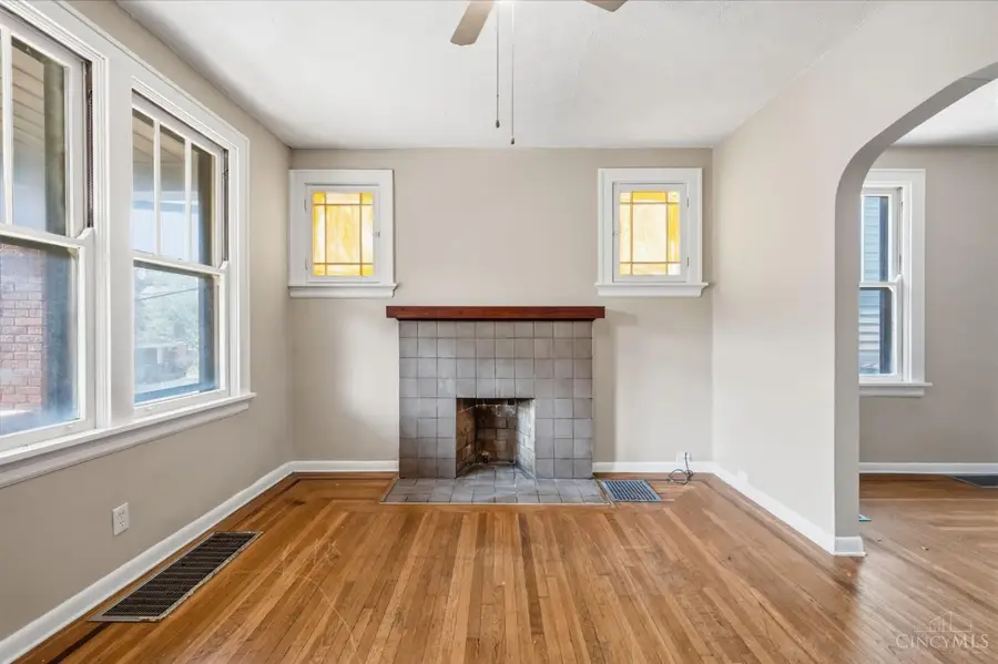 4526 Clearview Avenue, Cincinnati, OH 45205 - #3