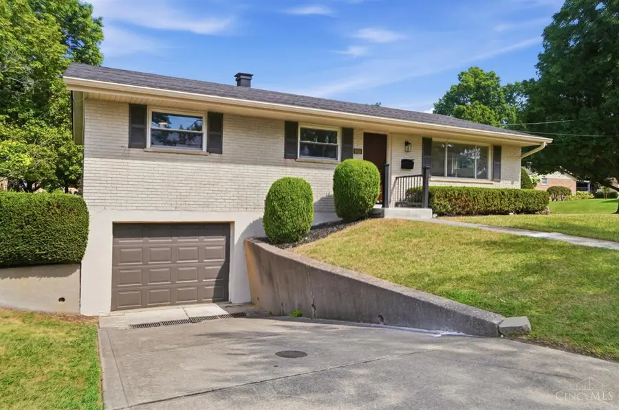 6010 N Glen Road, Cincinnati, OH 45248 - #2