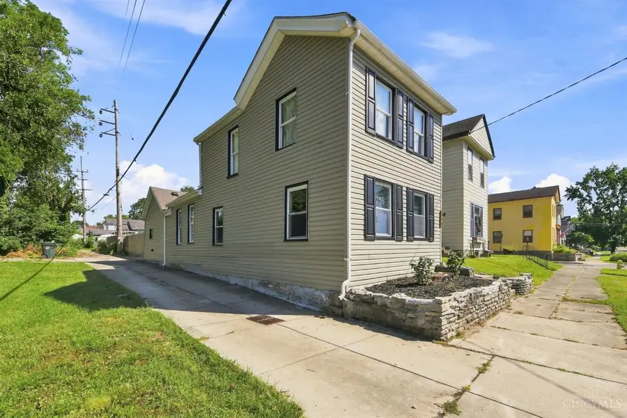 366 Wayne Avenue, Hamilton, OH 45013 - #2