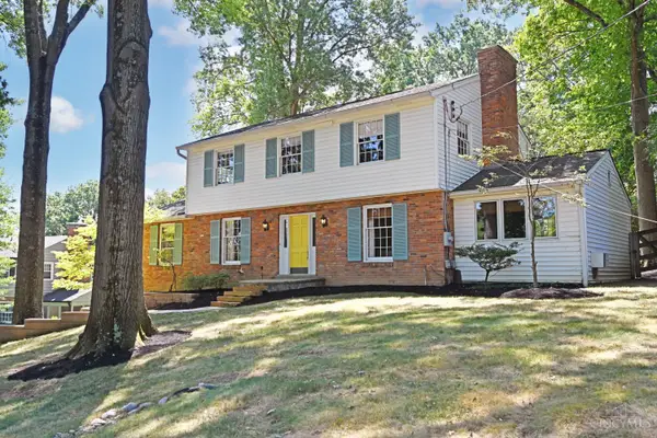 359 Woodknoll Terrace, Cincinnati, OH 45215
