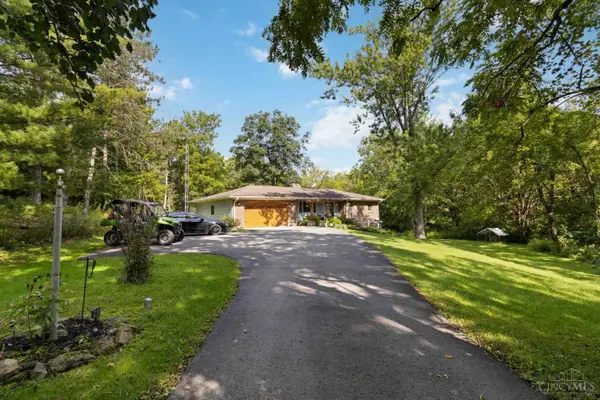 1084 Brown Road, Washington Twp, OH 45177