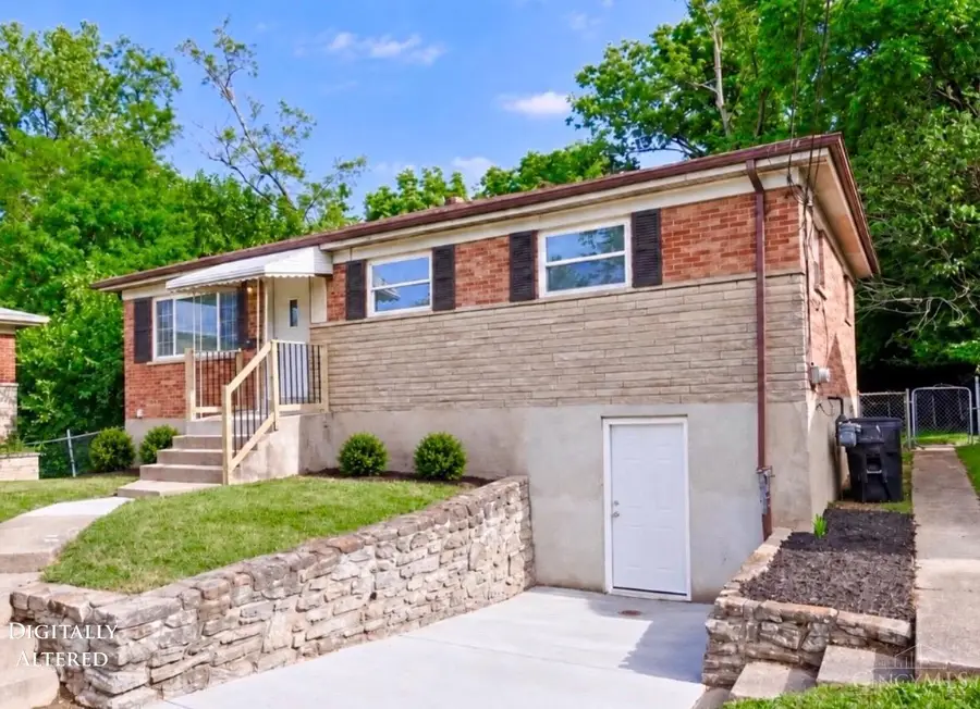 3065 Aquadale Lane, Cincinnati, OH 45211 - #2