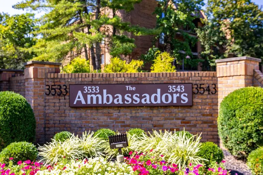 3533 Amberacres Drive #308E, Cincinnati, OH 45237 - #2
