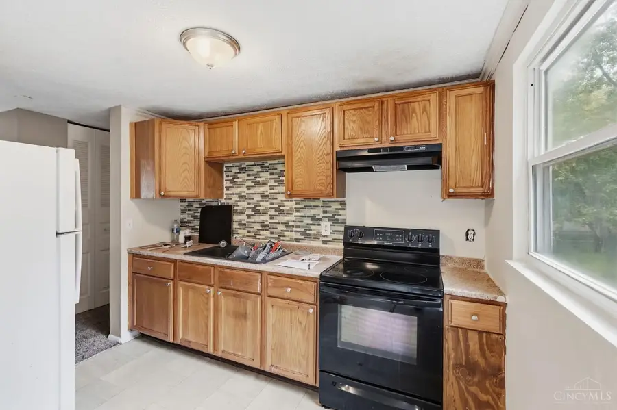 11657 Pippin Road, Cincinnati, OH 45231 - #2
