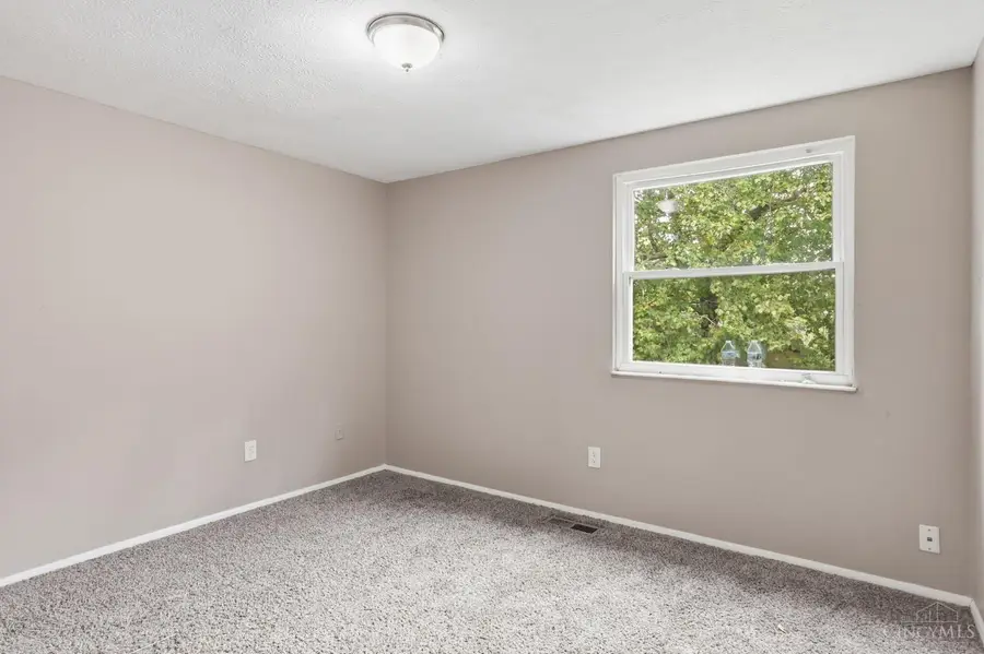 11657 Pippin Road, Cincinnati, OH 45231 - #3