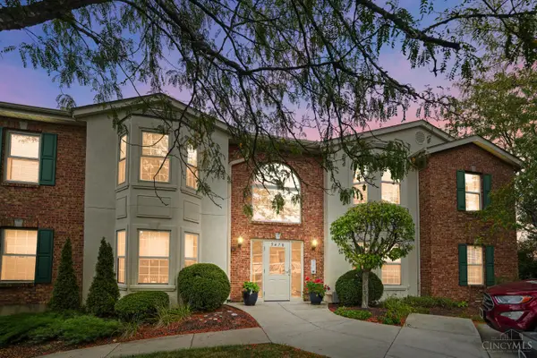 5470 Asbury Lake Drive #25, Green Twp, OH 45247