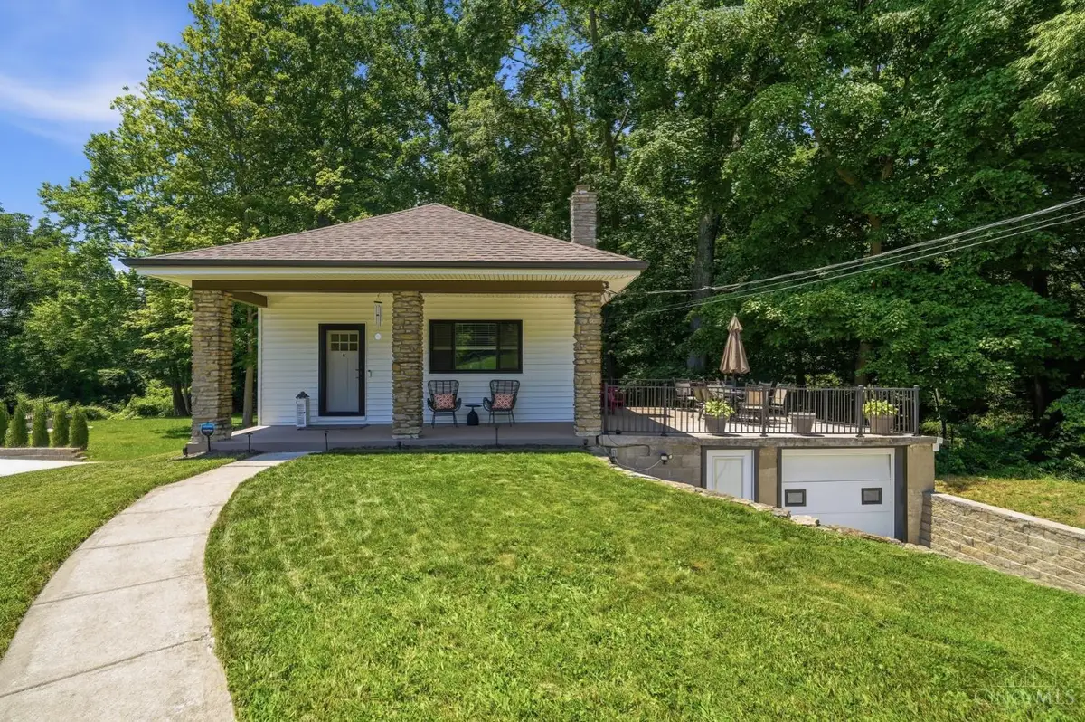 5575 Stewart Avenue, Columbia, OH 45227 - #1