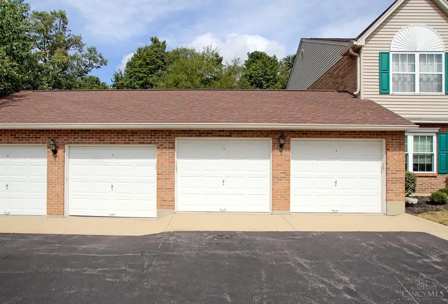 8824 Carrousel Park #59, Colerain, OH 45251 - #2