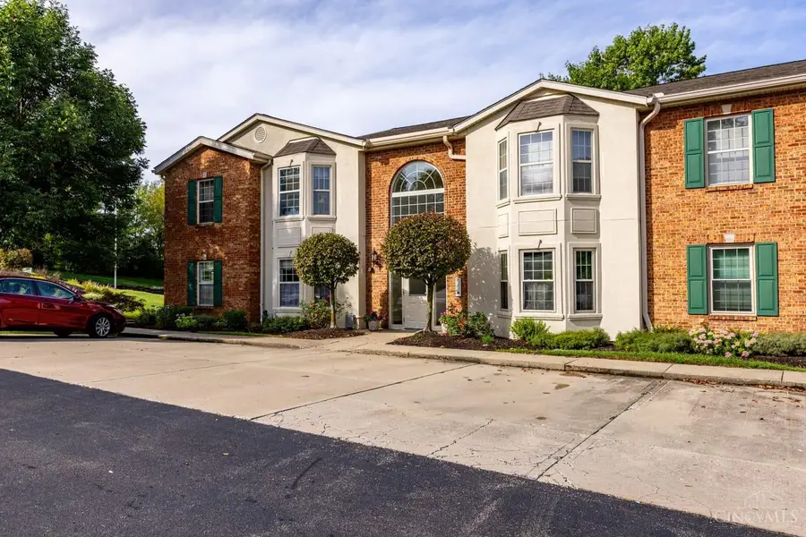 5471 Asbury Lake Drive #18, Green, OH 45247 - #2