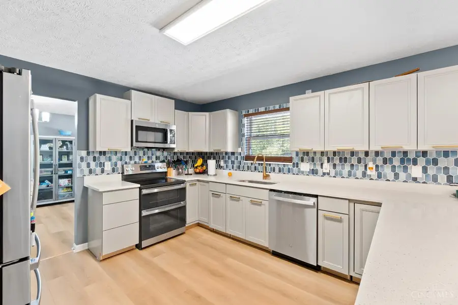 5925 Furlong Way, Liberty, OH 45011 - #3
